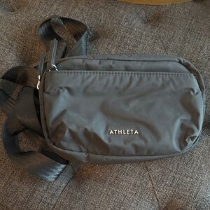 ✨Last Call✨ Athleta Black Crossbody Bag